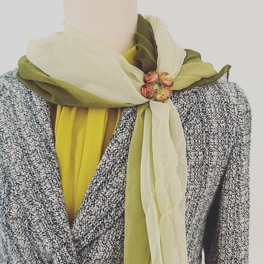 Scarf Ring Green Flower Gold TAMARUSAN