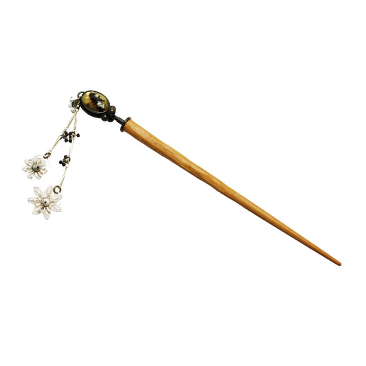 Hairpin White Wood Lace Flower TAMARUSAN