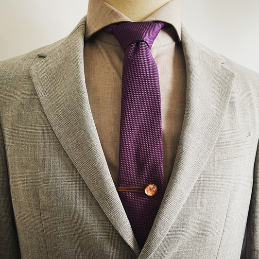 Simple Tie Clip Red Lily Resin Round TAMARUSAN