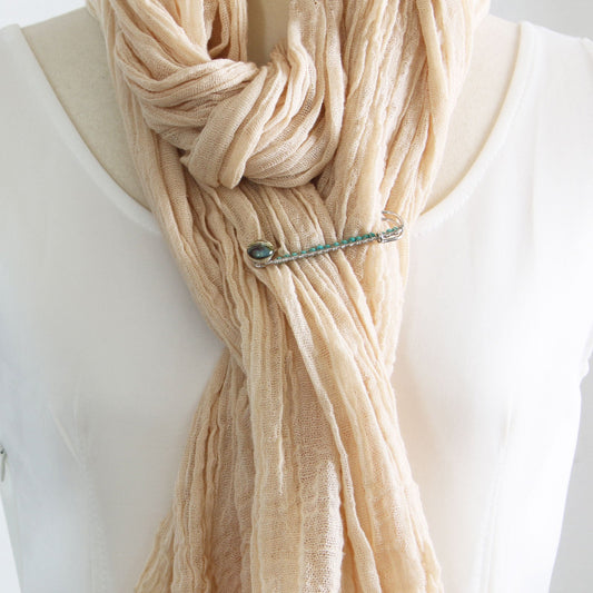 Safety Pin Brooch Blue Turquoise TAMARUSAN