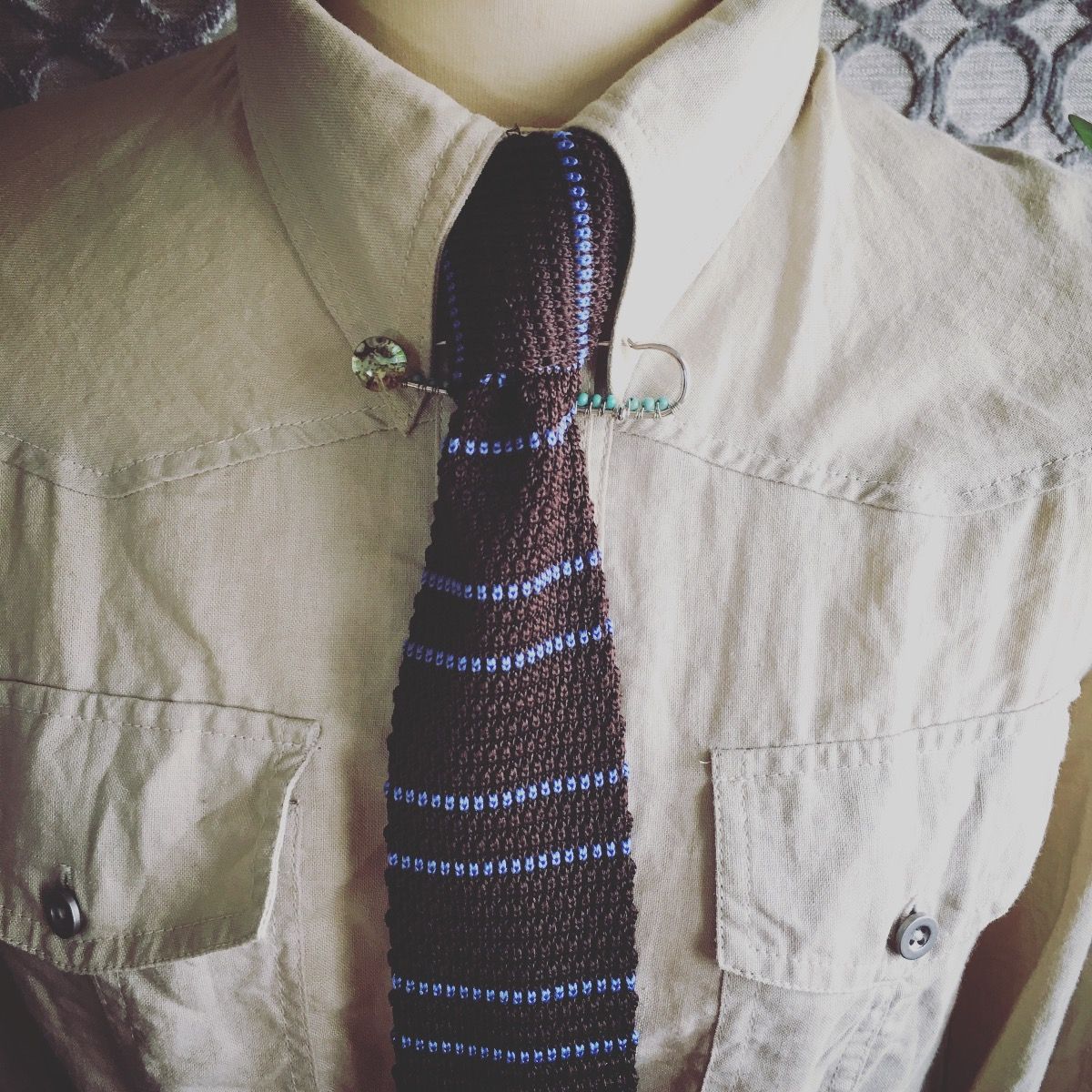 Safety Pin Brooch Blue Turquoise TAMARUSAN