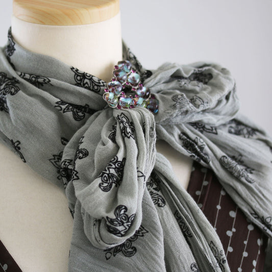 Scarf Clasp Clip Rhinestone Blue TAMARUSAN