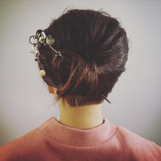 Hair Stick Butterfly Wood Ironwood Brown TAMARUSAN