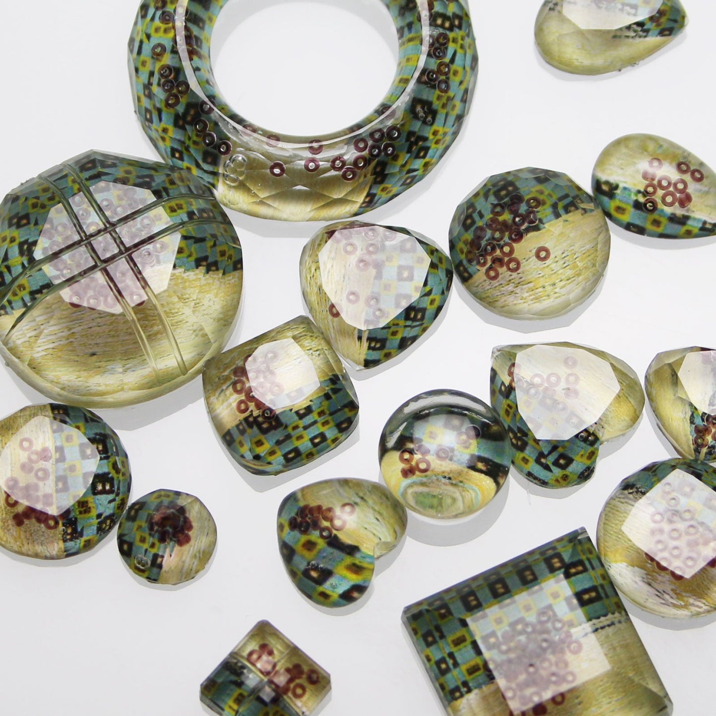 Tie Tack Green Carpet Square Accessory TAMARUSAN