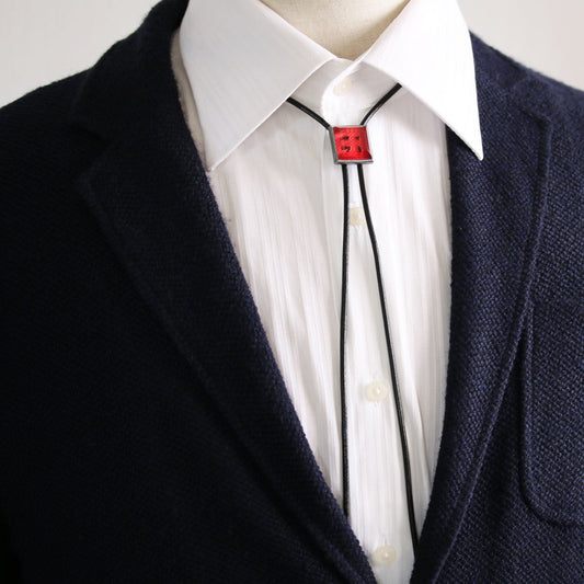 Leather Strap Bolo Tie Red Casual Square TAMARUSAN