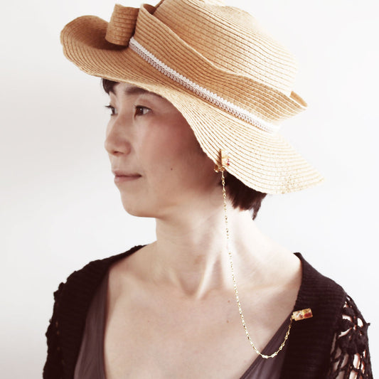 Hat Clip Pink Gold Chain TAMARUSAN