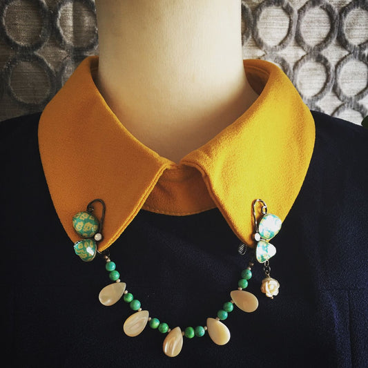 Collar Clip Butterfly Fawn Green TAMARUSAN