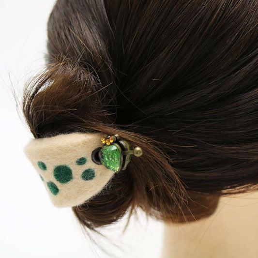 Hair Pin Barrette Heart felt Green TAMARUSAN