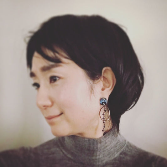 Hoop Stud Earrings Blue Marble TAMARUSAN