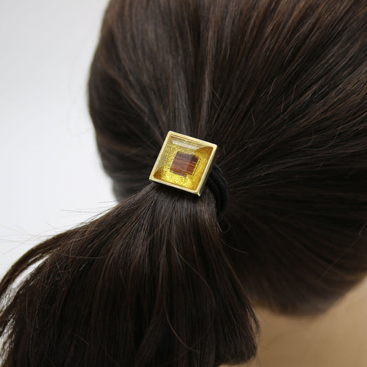 Simple Elastic Gold Grain Lame Square Yellow TAMARUSAN