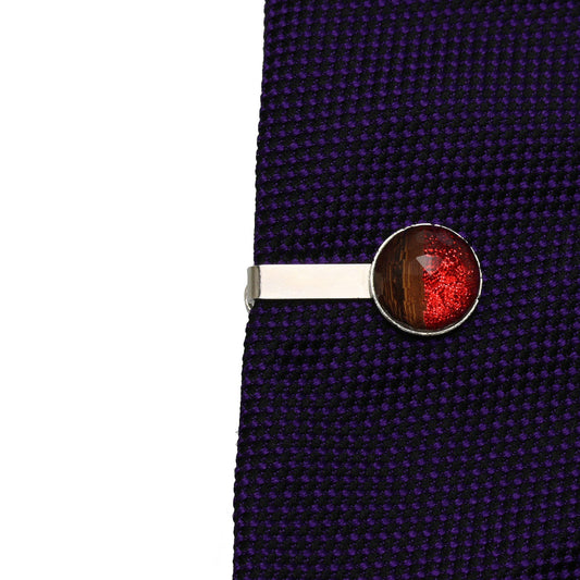 Simple Tie Clip Red Wood Grain Short TAMARUSAN