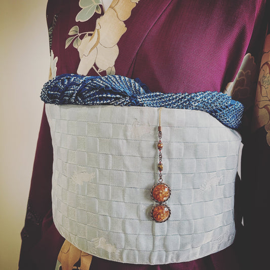 Netsuke Sequins Band Decorative Gold Color TAMARUSAN