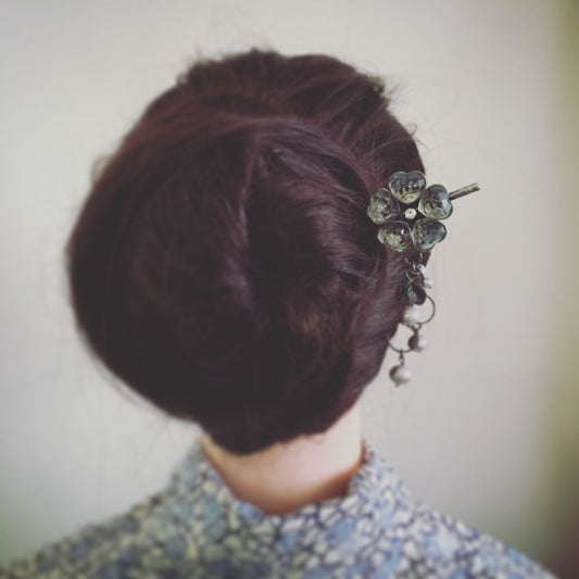 Hairpin Flower Blue Musical Note TAMARUSAN