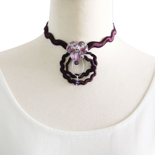 Ribbon Choker Musical Notes Purple TAMARUSAN
