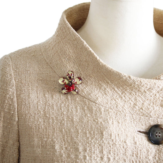 Brooch Red Coral Flower Lightweight TAMARUSAN