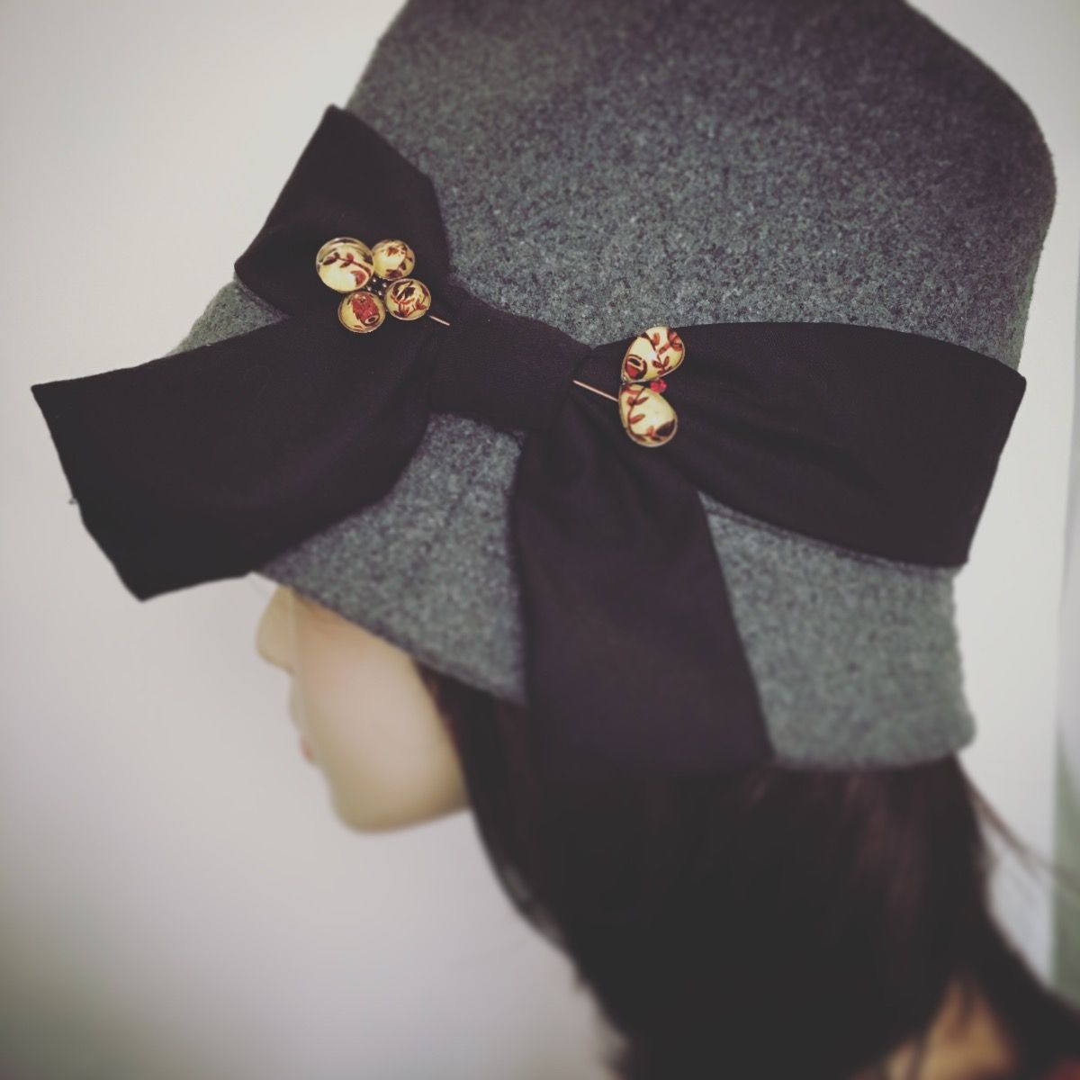 Hatpin Floral Antique Red TAMARUSAN