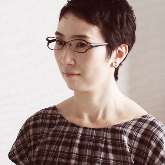 Earrings Beige Roses Tree TAMARUSAN