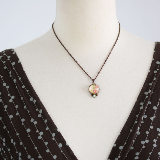 Rose Necklace Beige Pink TAMARUSAN