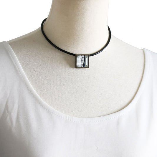 Leather Choker Rose Tree Black TAMARUSAN