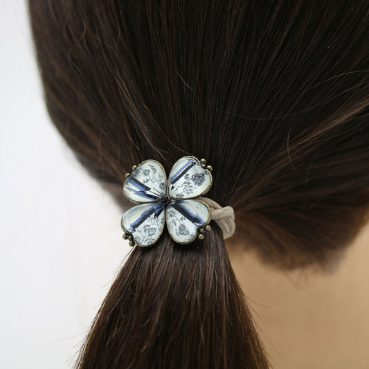 Hair Elastic Roses Clover White TAMARUSAN
