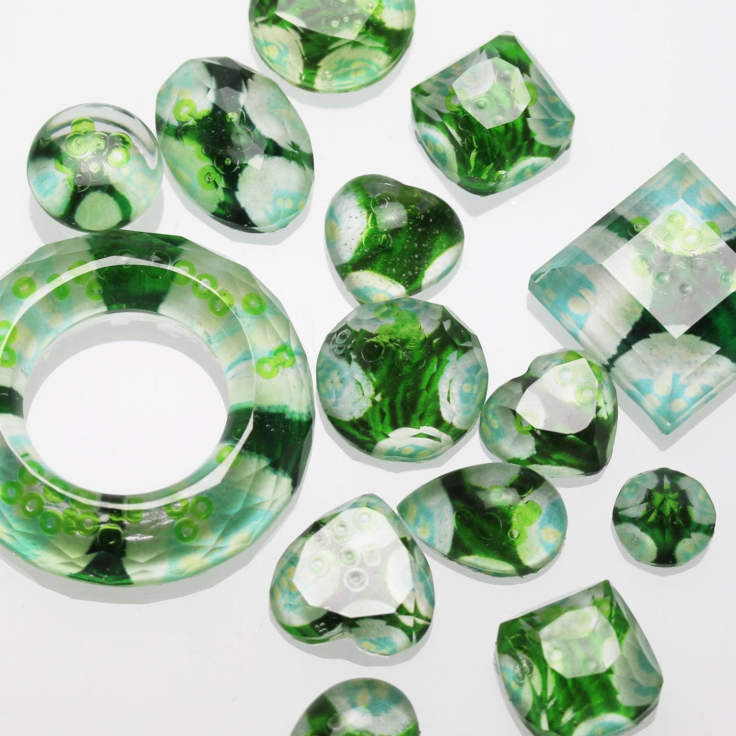 Hat Clip Green Plum Watermelon Chain TAMARUSAN