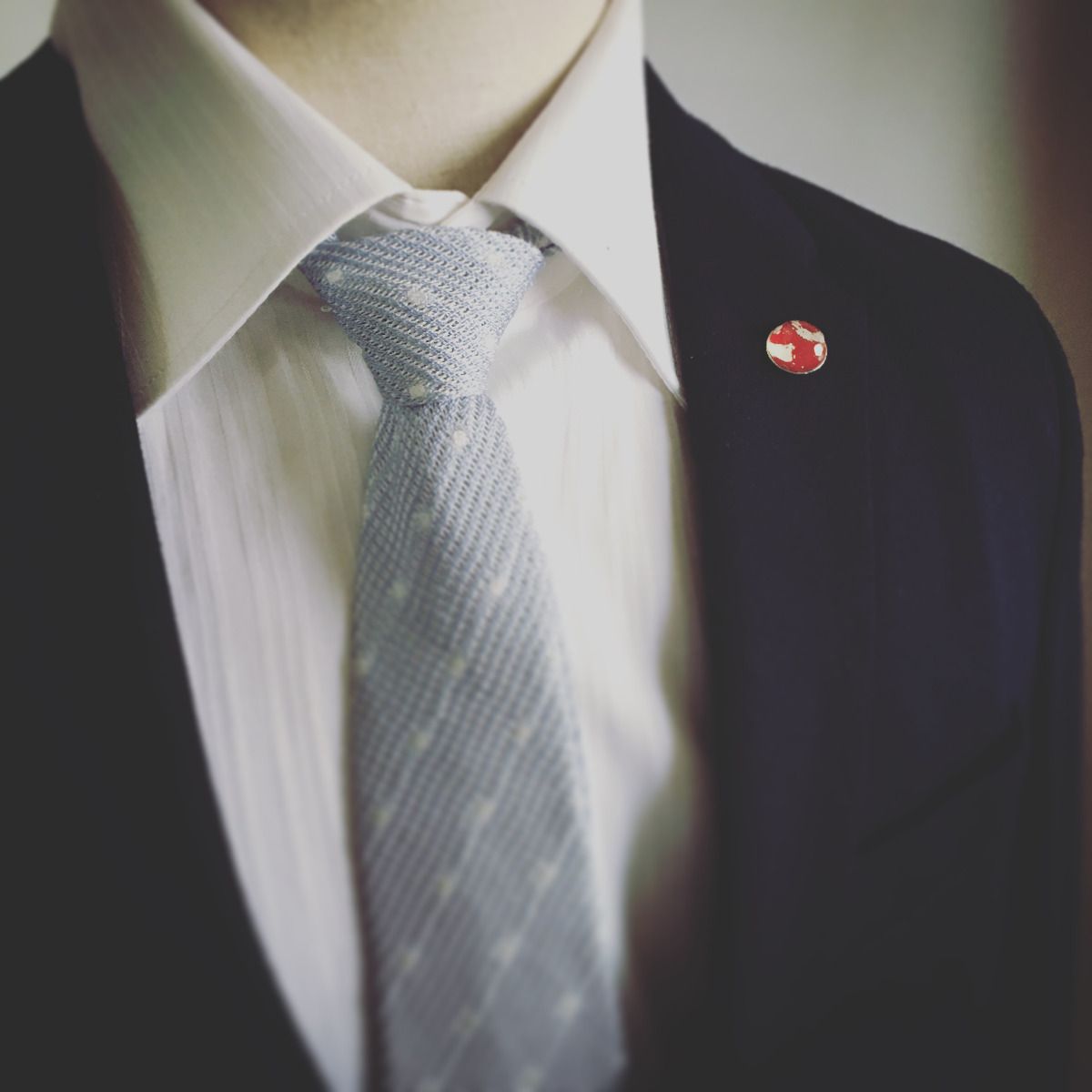 Lapelpin Pin Brooch Red Simple TAMARUSAN