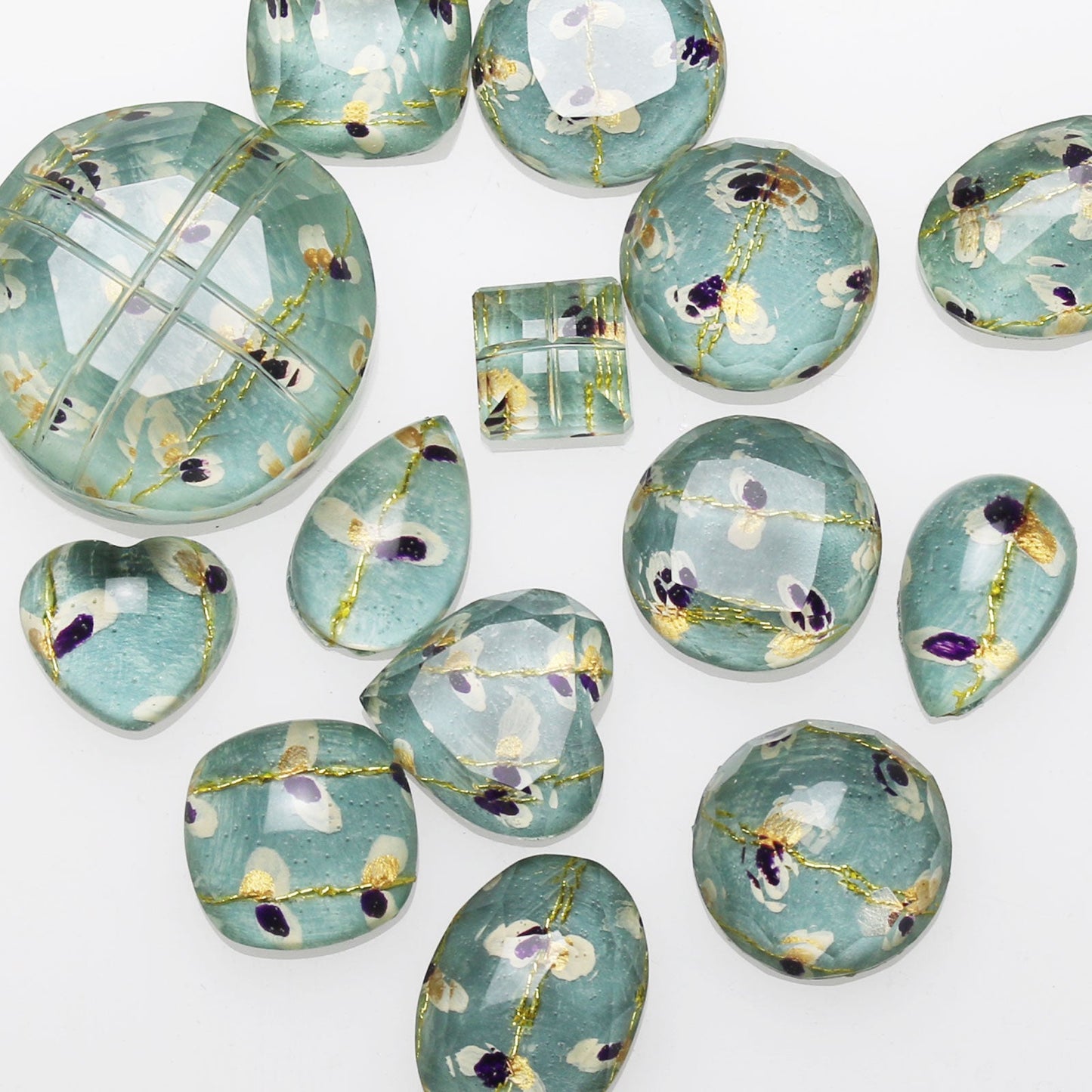 Mismatched Pierced Earrings Heart Pale Yellow Asymmetry TAMARUSAN