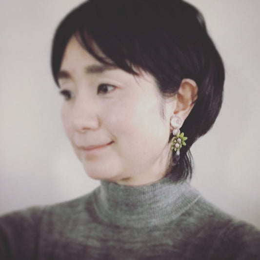 Mismatched Earrings Pink Flower Amethyst TAMARUSAN