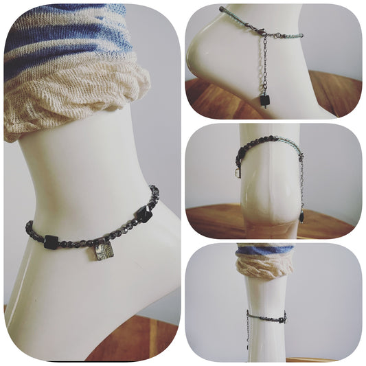 Anklet Square Blue Onyx Quartz TAMARUSAN