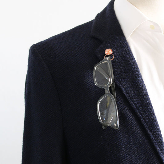 Eyeglass Holder Brooch Vortex Orange TAMARUSAN