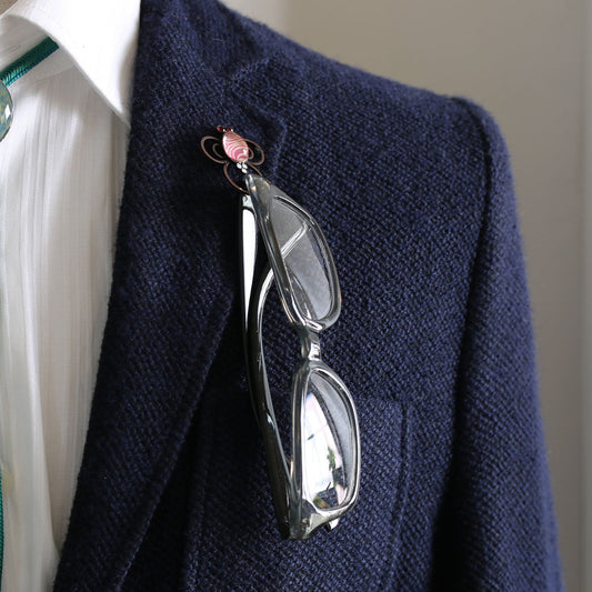 Eyeglasses Holder Pin Brooch Bee Vortex Pink TAMARUSAN