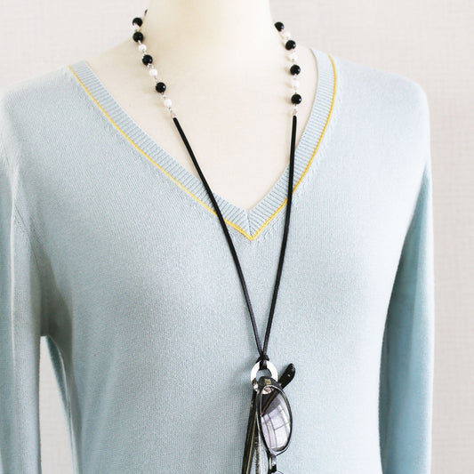 Eyeglass Holder Black White Check 2Way TAMARUSAN