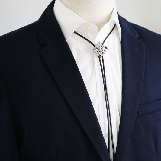 Leather Strap Bolo Tie Black And White Square TAMARUSAN