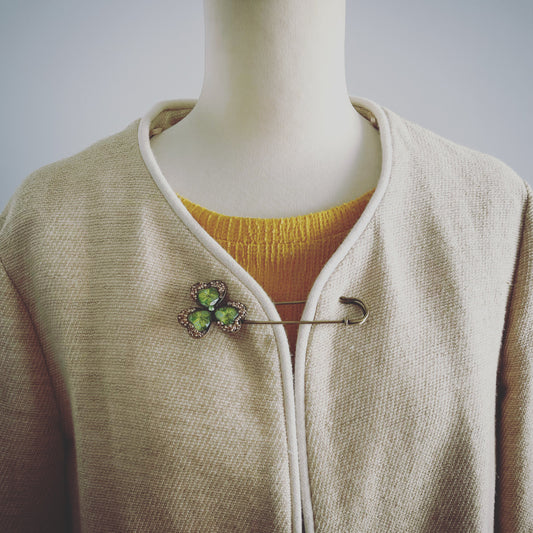 Fancy Safety Pin Green Flower Brooch TAMARUSAN