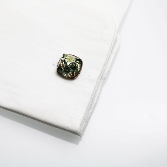 Cuff Links Lily Brown Square TAMARUSAN