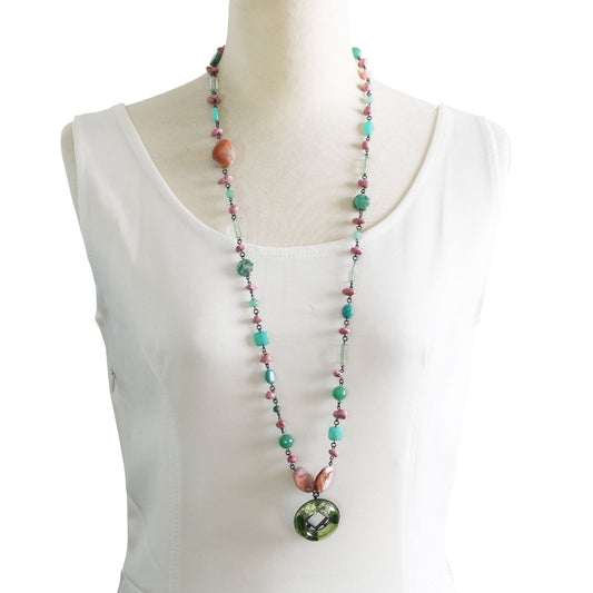 Long Necklace Green Natural Stone TAMARUSAN