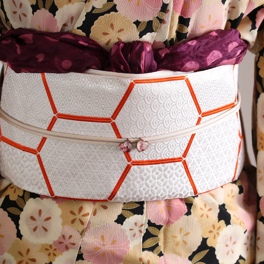 Obidome Red Heart Lilies Plum TAMARUSAN