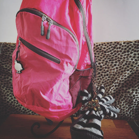 Glove Holder Lily Flower White TAMARUSAN