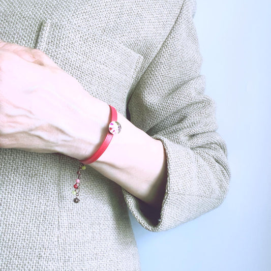 Bracelet Red Leather Hydrangea Coral TAMARUSAN