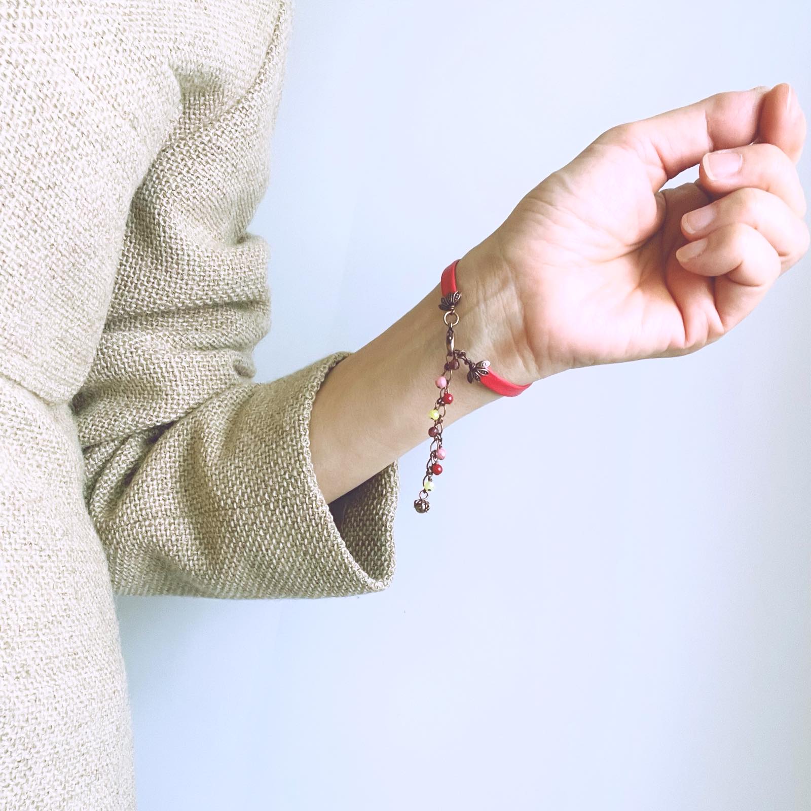 Bracelet Red Leather Hydrangea Coral TAMARUSAN