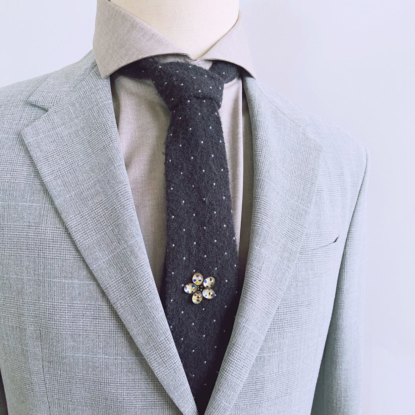 Blue and Purple Hydrangea Tie Tack TAMARUSAN