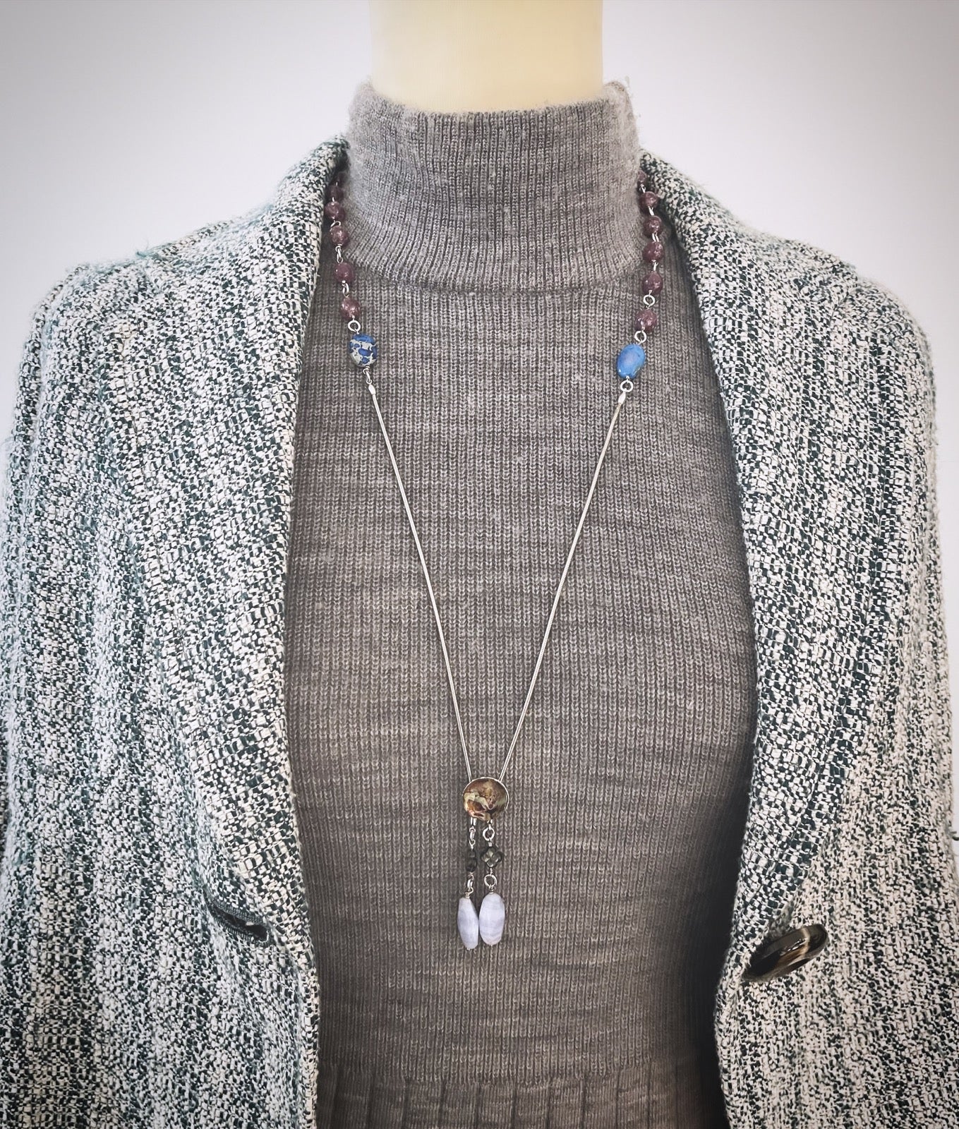 Chain Bolo Tie Necklace Blue Purple TAMARUSAN