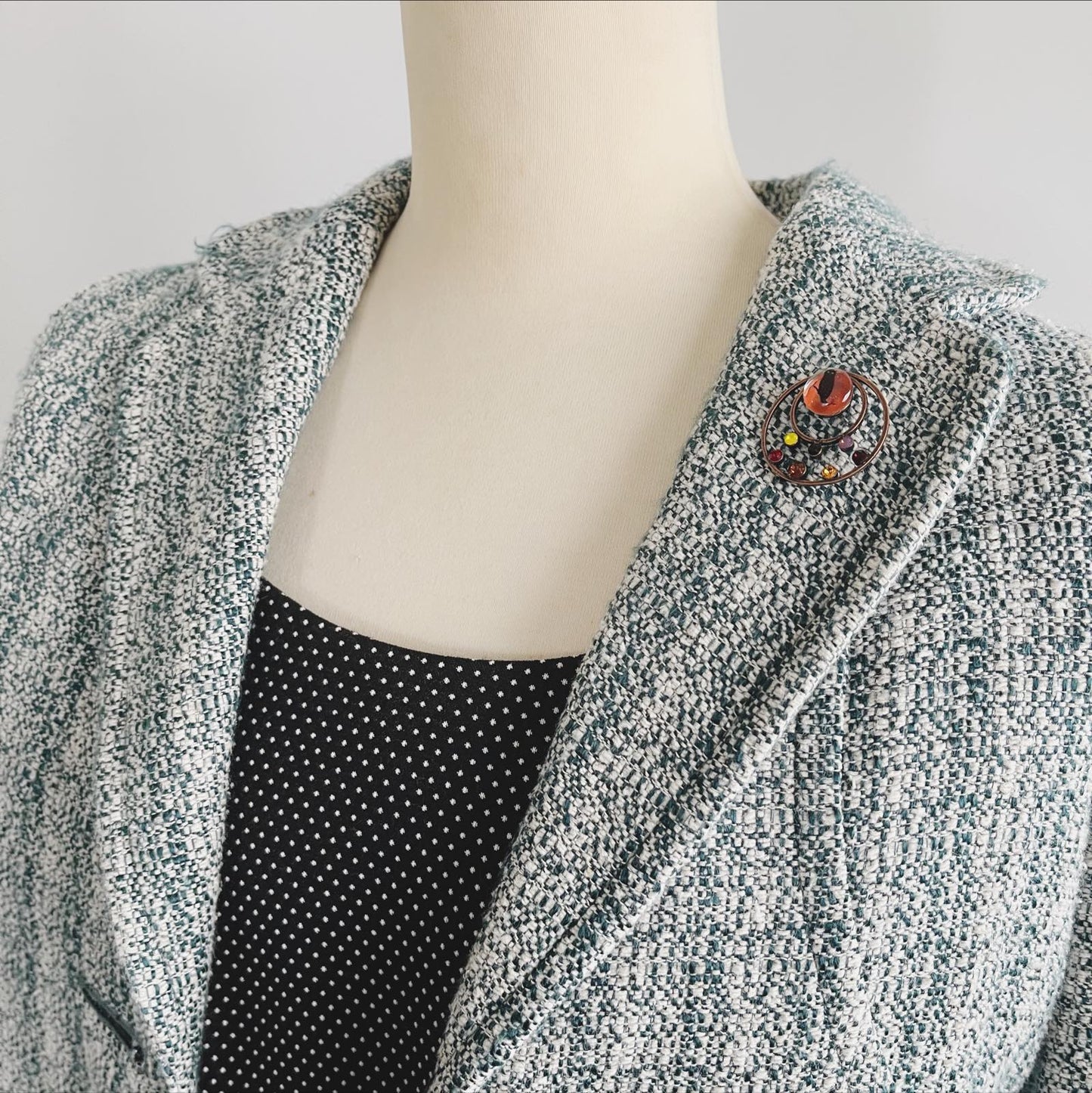 Pin Brooch Orange Owl Rhinestone TAMARUSAN