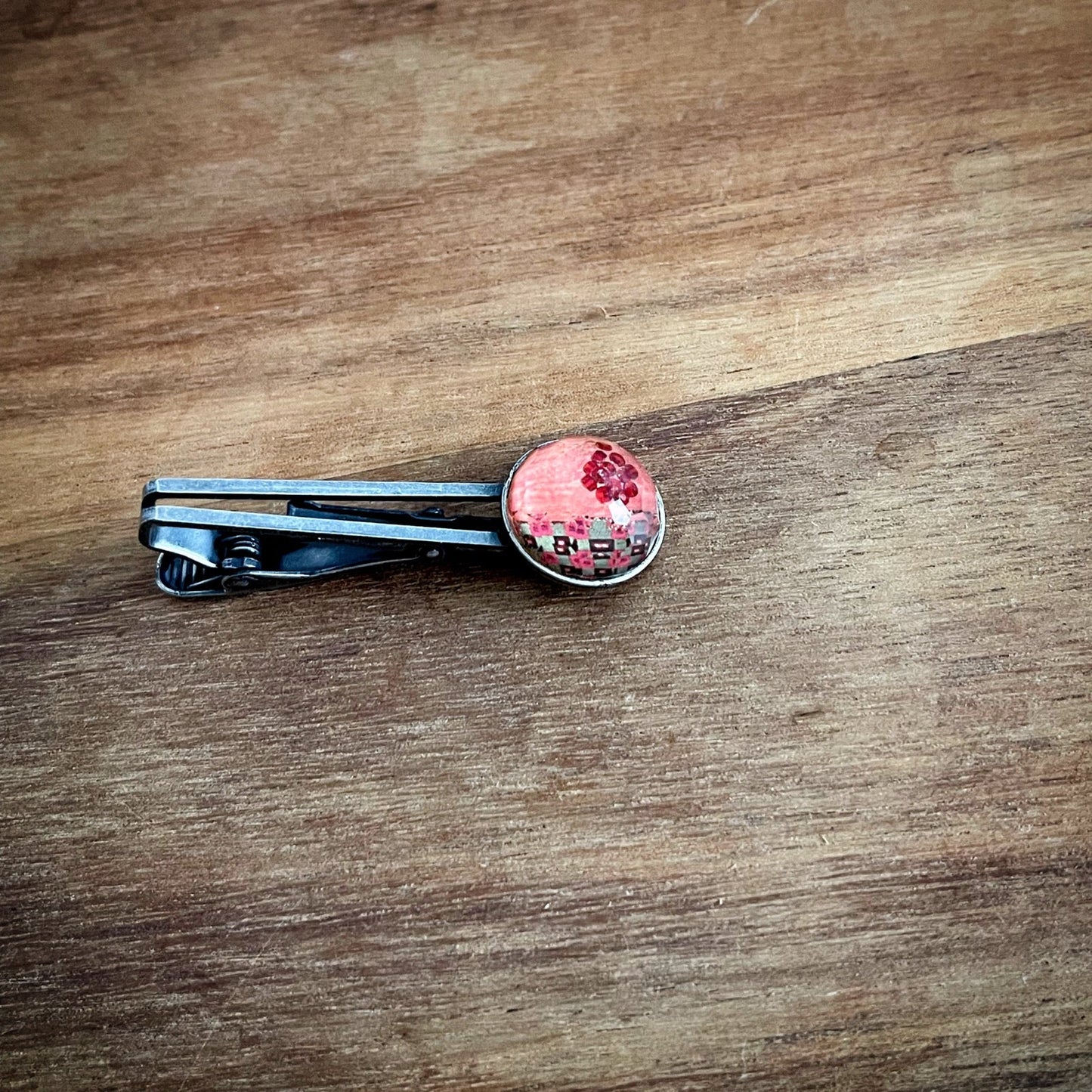 Simple Tie Clip Pink Carpet Gift TAMARUSAN