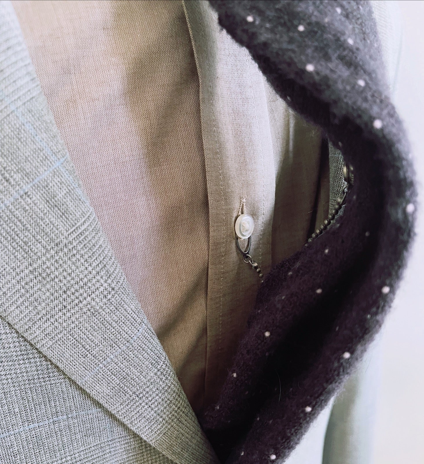 Tie Tack Pink Resin Handmade TAMARUSAN