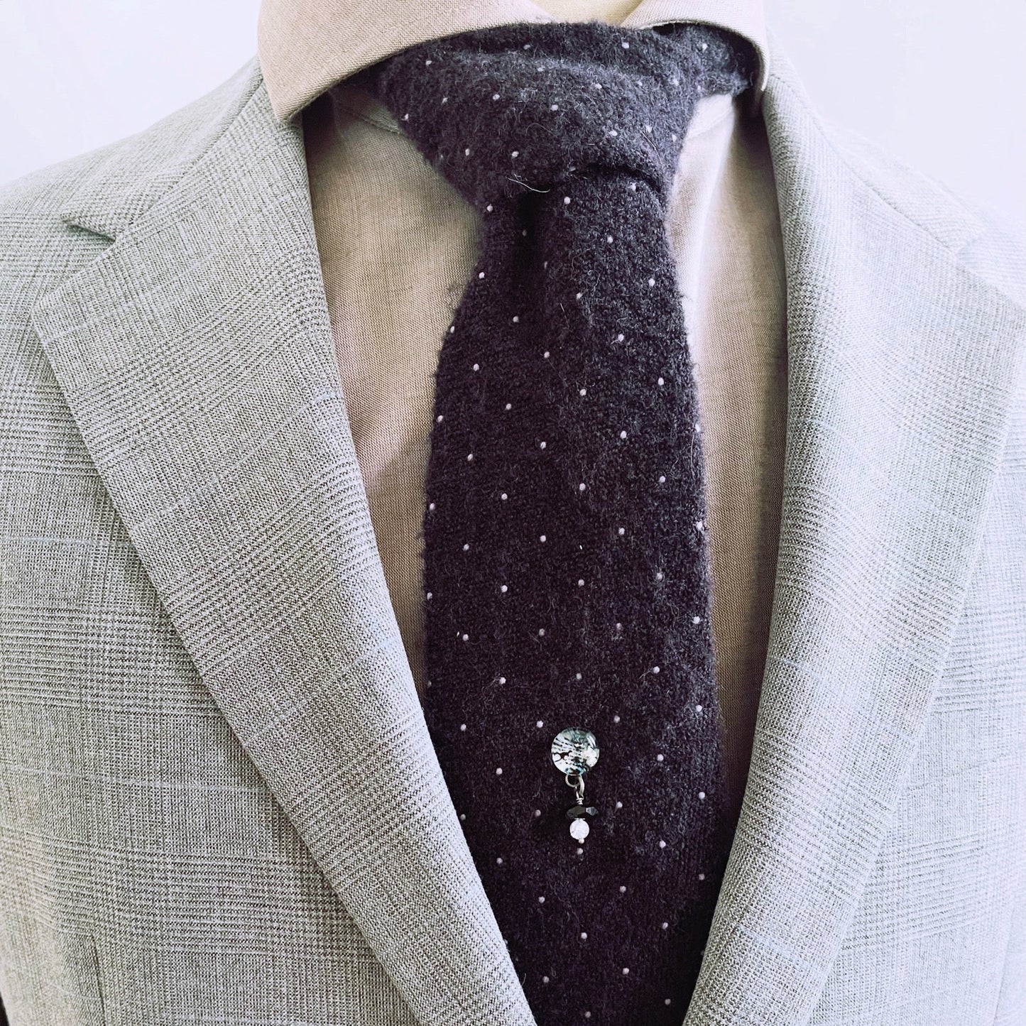 Tie Tack Dinosaur Onyx Crystal Handmade Navy Blue TAMARUSAN