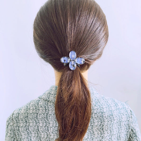 Blue Gecko Flower Ponytail Holder TAMARUSAN