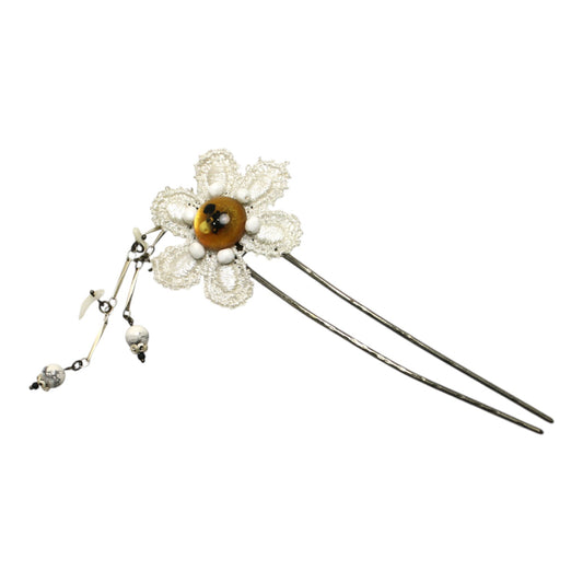 Double Prong Hair Stick Flower White TAMARUSAN