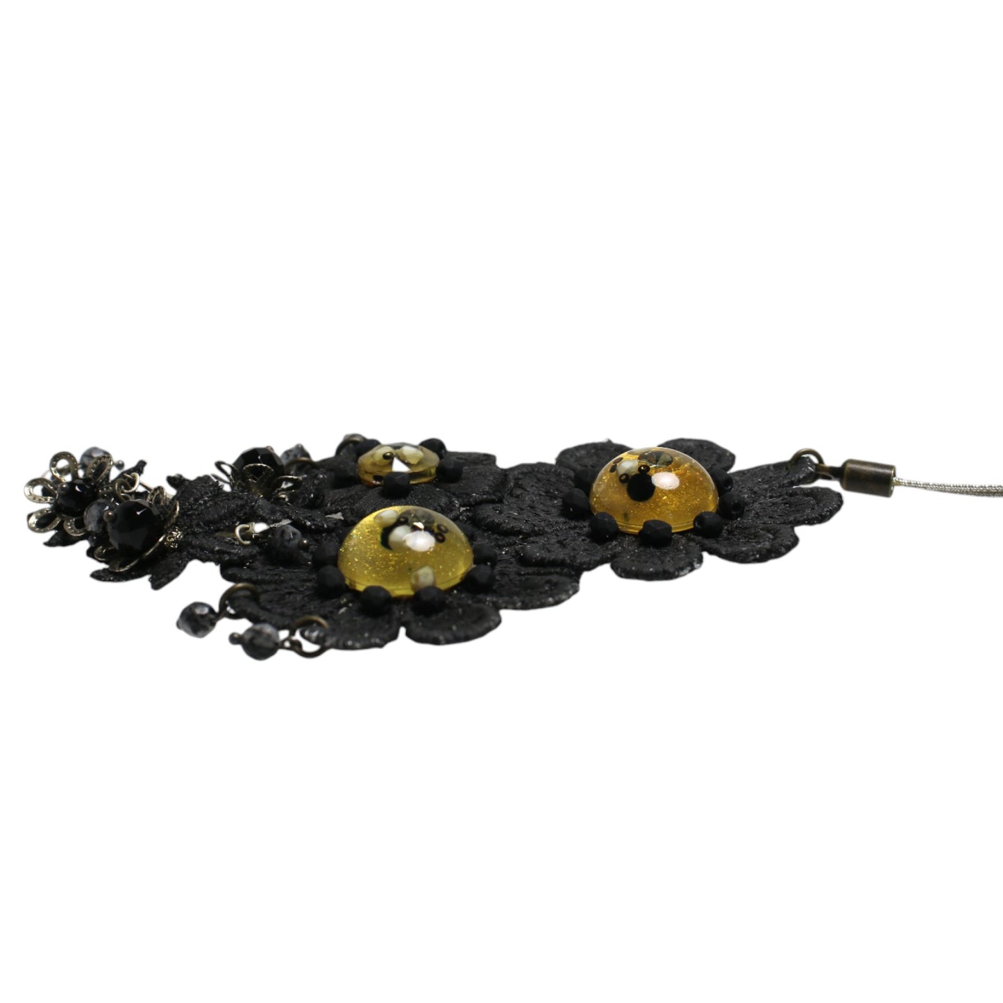 Netsuke Flower Black Lace TAMARUSAN