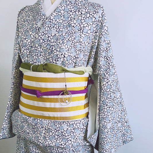 Netsuke Beige Leather Cord Coral TAMARUSAN